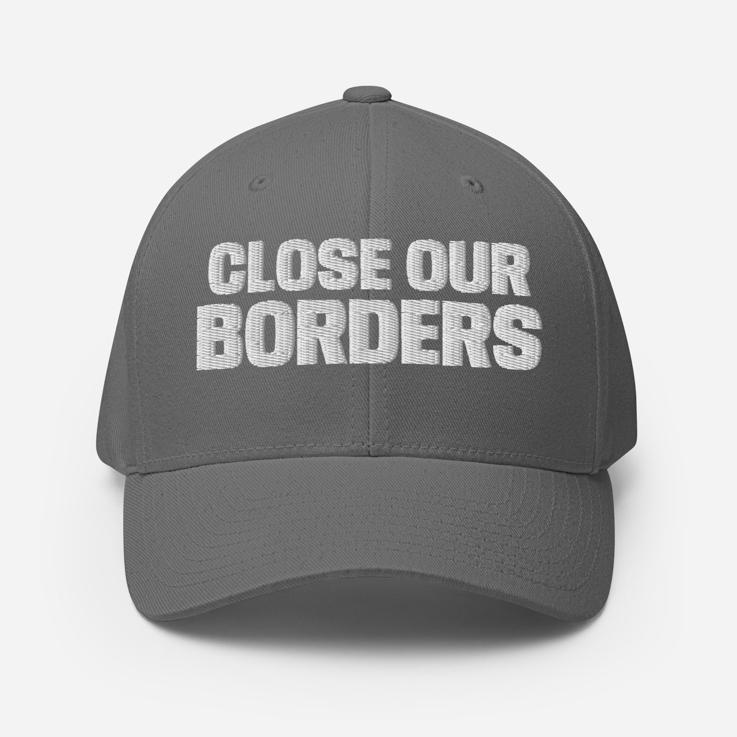 Schließen Sie unsere Borders MAGA bestickte strukturierte Twill-Kappe