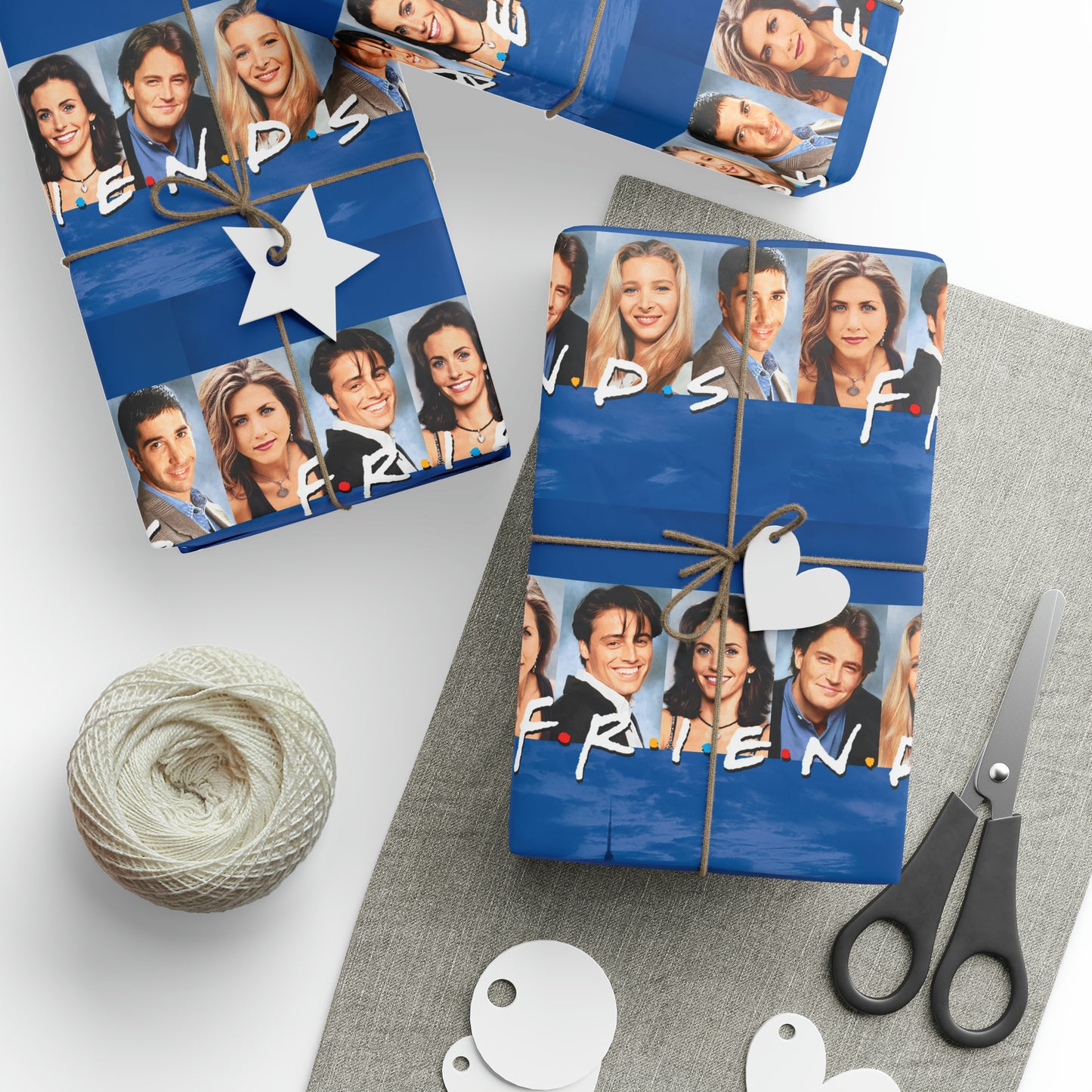 FRIENDS cast TV Show Birthday Gift Wrapping Paper Holiday